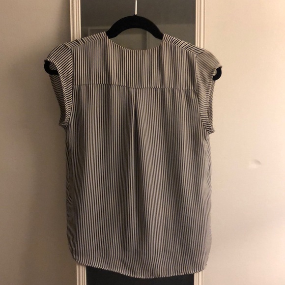 Black and white striped blouse - Picture 3 of 4